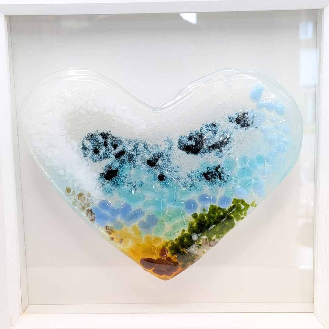 Glass Seascape Heart - Image 3